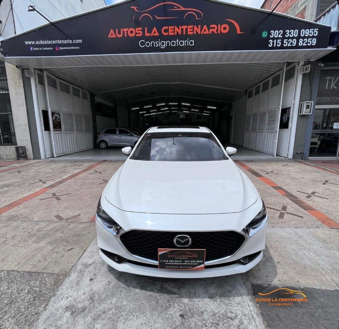 Mazda-3 GRAND TOURING